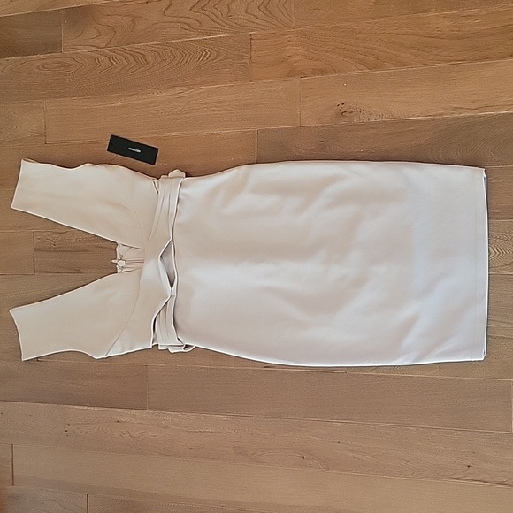 NWT Lulus River Deep Black Bodycon Dress Nude Peach Small - Picture 4 of 11